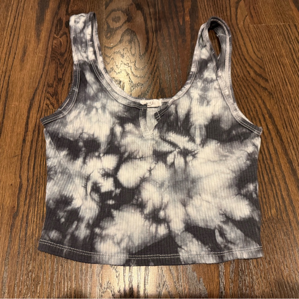 Garage Black and White Tie-Dye Crop Top